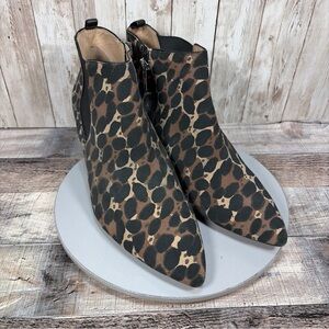 Corso Como Darshina Women’s Heeled Ankle Boots Leopard Print Suede Size 9.5 M